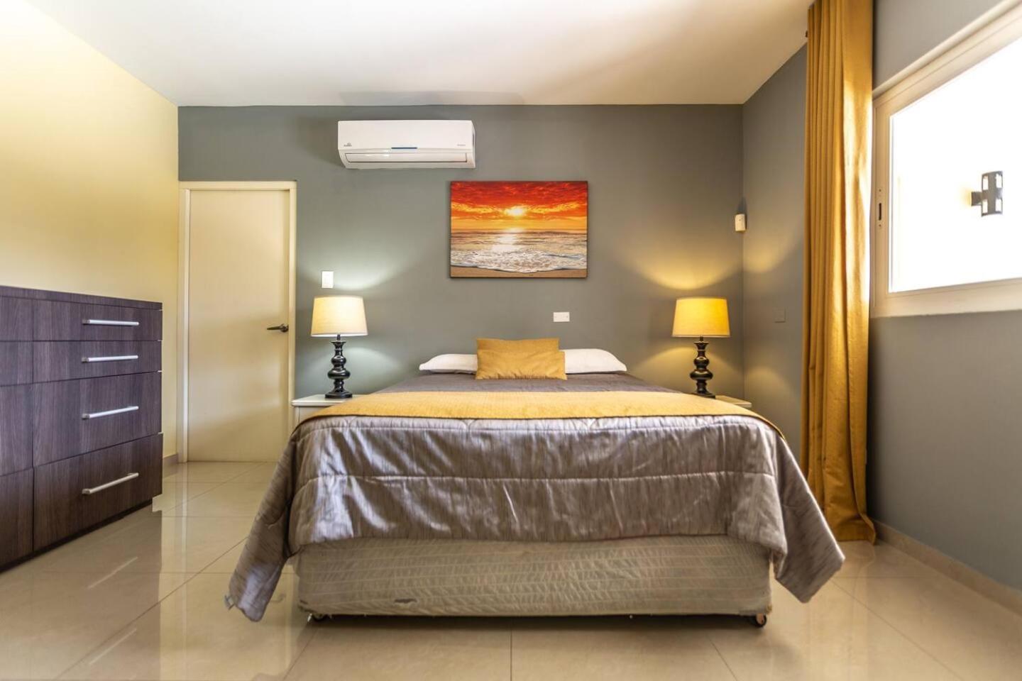 Juanedu Suites Oranjestad Ngoại thất bức ảnh