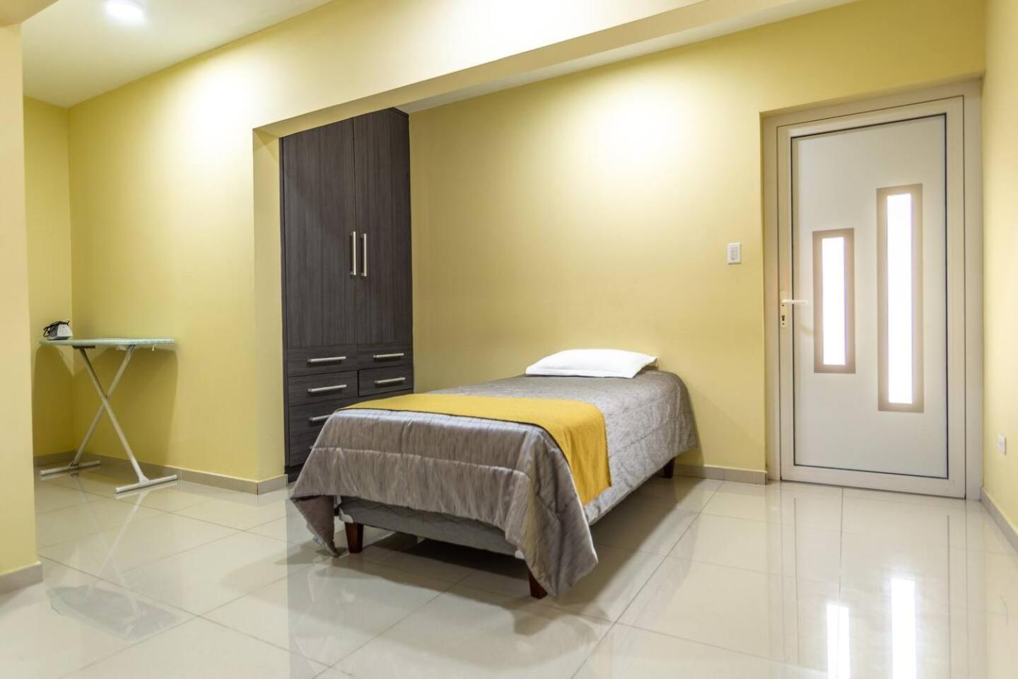 Juanedu Suites Oranjestad Ngoại thất bức ảnh